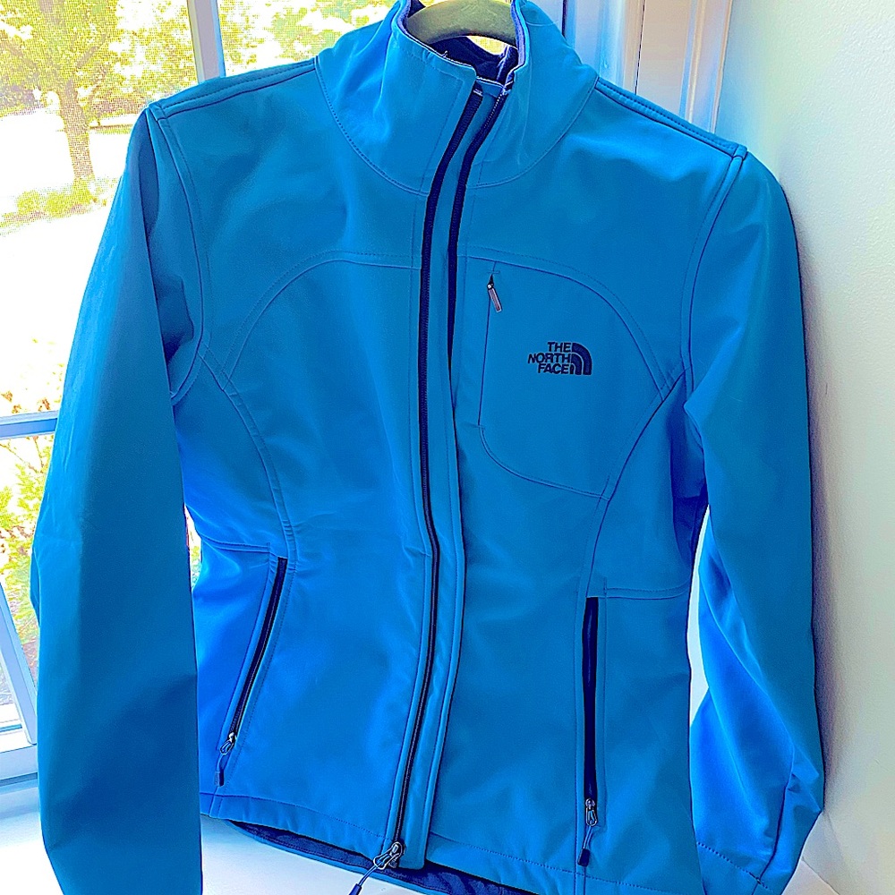Lightly fleece lined weather friendly jacket